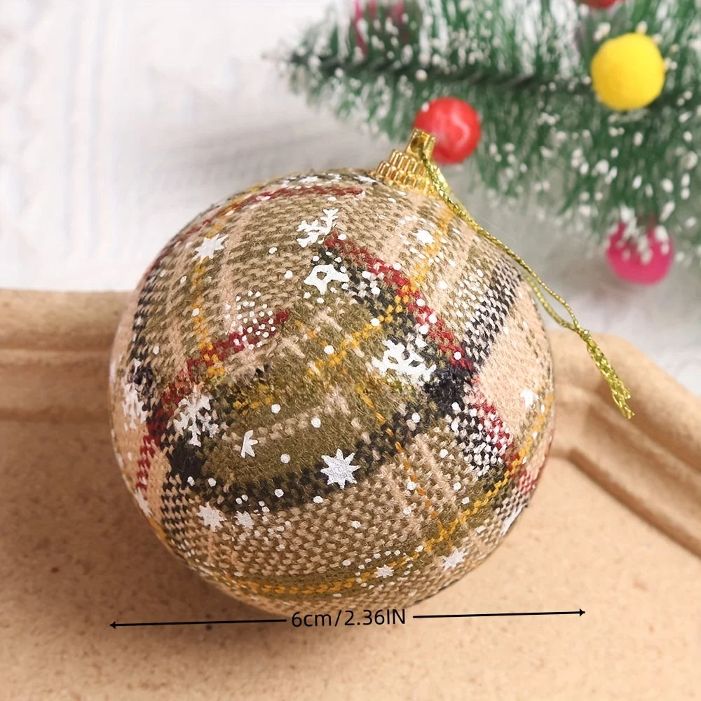 Boules de Noël en Mousse Faites à la Main