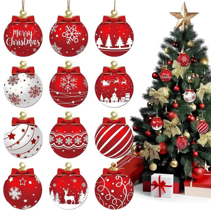 Pendentif Sapin Plat en Bois 12 Motif Rouge et Blanches