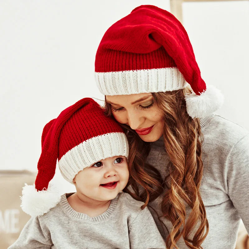 Bonnet de Père Noël Rouge Tricoté pour Femmes