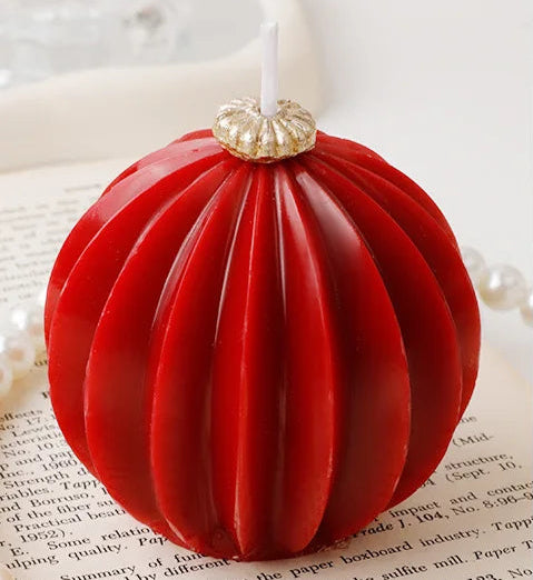 Bougie Boule de Noël Rouge Striée